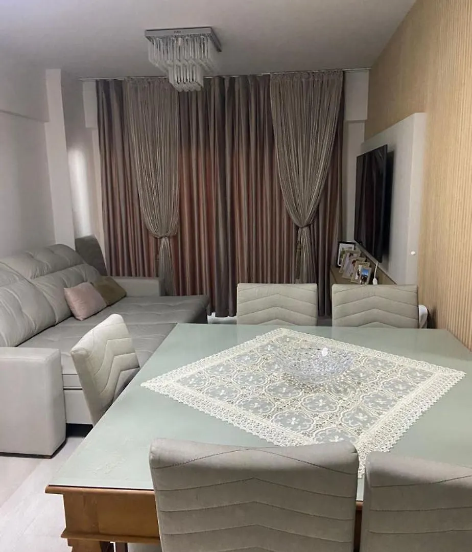 Edificio Paris Vista Mar Apartman Balneário Camboriú 0*,  Brazília